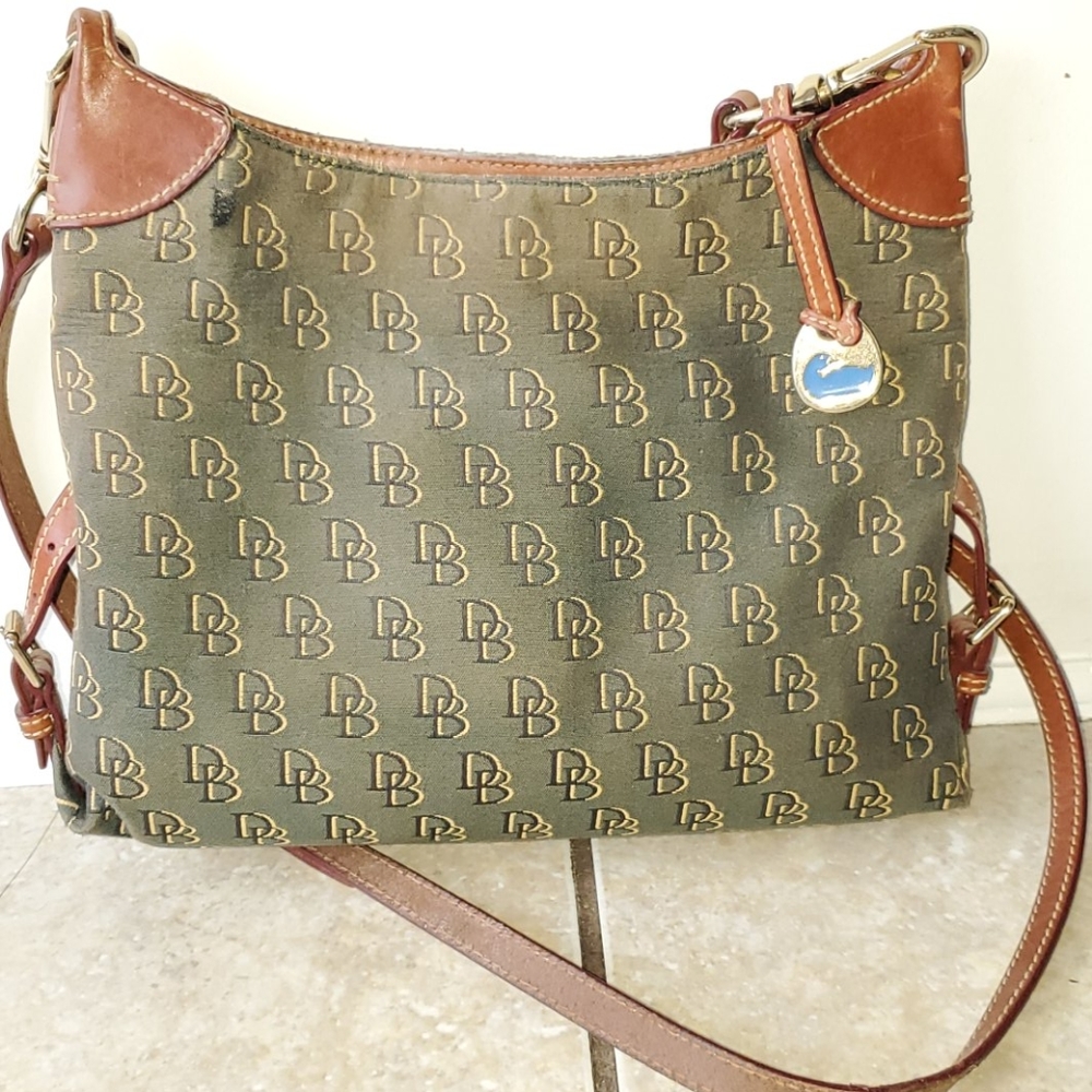 Dooney & Bourke purses SOLD